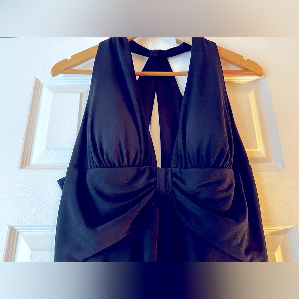 Sexy White House Black Market little black dress - Picture 2 of 6